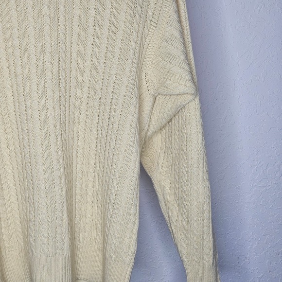 Vintage Burberrys Scotland Cashmere Cable Knit Cream Sweater Men's M Women L - Picture 2 of 5